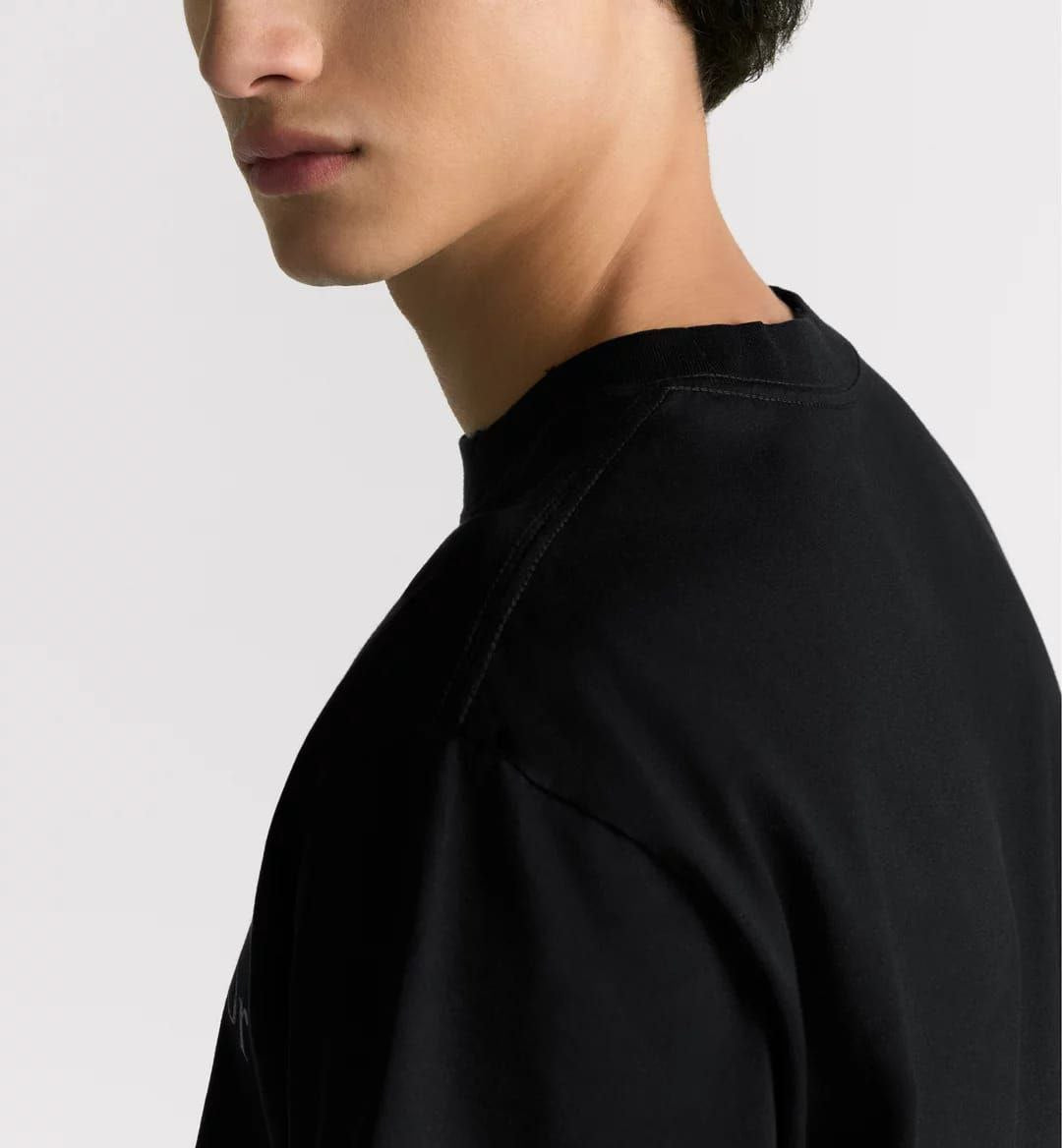 Couture Coupe Relaxed Fit Black T- shirt