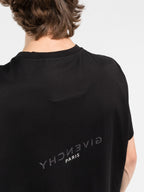 Αντεστραμμένο φαρδύ μαύρο T-shirt
