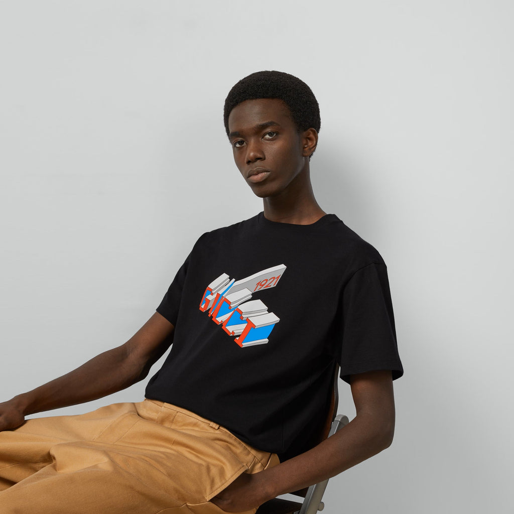 Μαύρο T-shirt από ελαφρύ βαμβακερό ζέρσεϊ με στάμπα