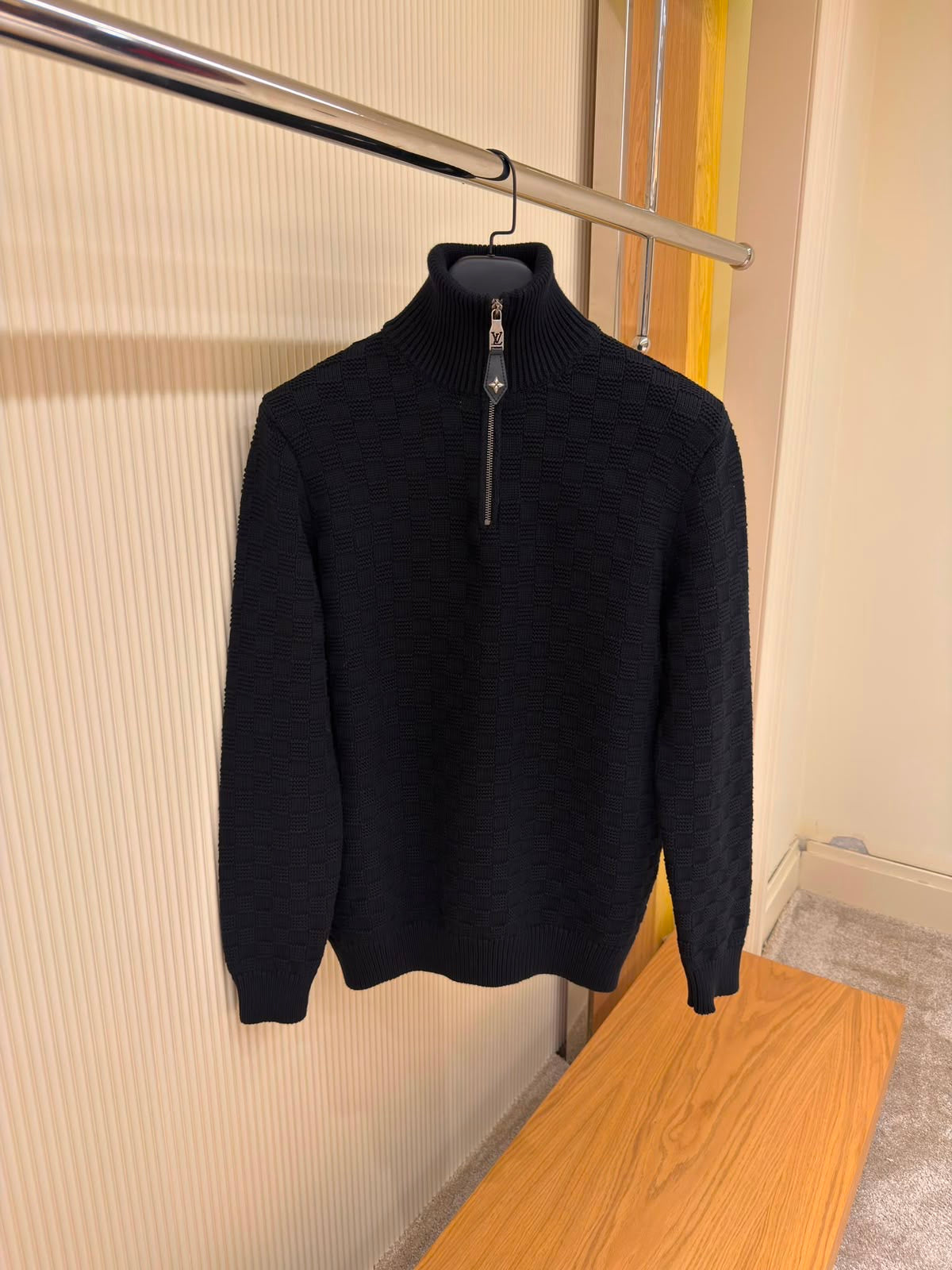 Cashmere-Wool Blend Half-Zip Black Pullover